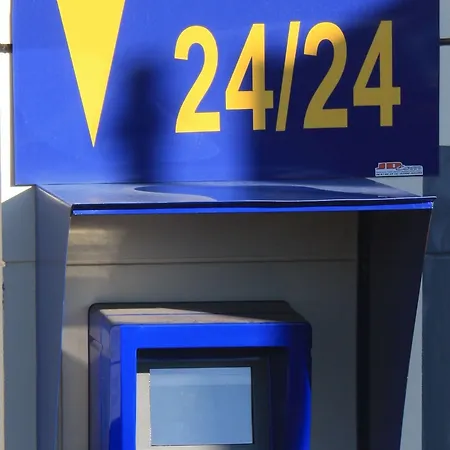 فندق Lune Etoile كليرمونت-فيراند