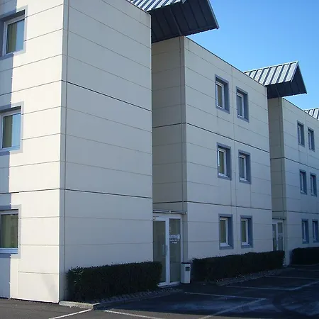 Lune Etoile فندق كليرمونت-فيراند