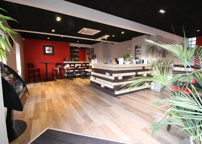 Ξενοδοχείο Lune Etoile 2*